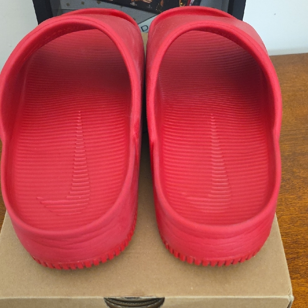 Nike University Red Calm Slide - Picture 2 of 4